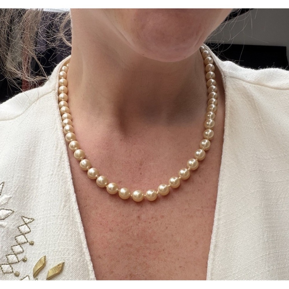 Vintage Pearl‎ Necklace Champagne Faux Pearls Rhinestone Box Clasp